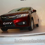 New-Honda-City-front-three-quarters-left-2