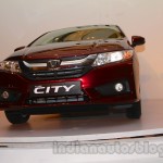 New-Honda-City-front-three-quarters-right-1