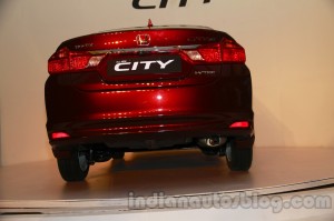 New-Honda-City-rear-view