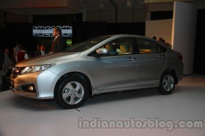 New-Honda-City-side