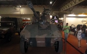 Tanque-Jipe-exercito-Cascavel-militar