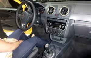 Volkswagen-Bienal-Automovel-2013-Belo-Horizonte-Gol-Selecao-interior-painel