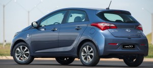 Hyundai-HB20-2014-Copa-do-Mundo-Fifa-Brasil-traseira