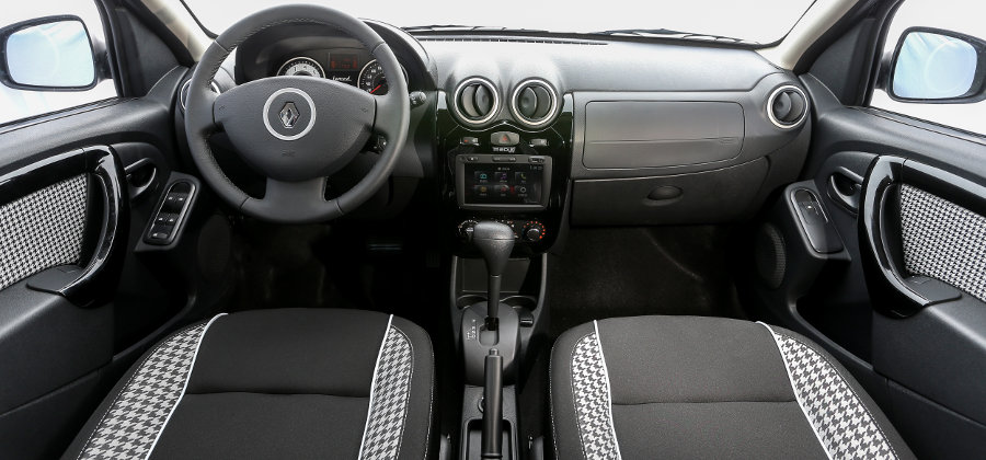 Renault/Divulgação Renault-Sandero-Stepway-Tweed-serie-especial-2014-Brasil-interior-painel