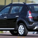 Renault-Sandero-Stepway-Tweed-serie-especial-2014-Brasil-preto