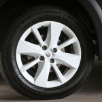 Renault-Sandero-Stepway-Tweed-serie-especial-2014-Brasil-preto-roda-branca