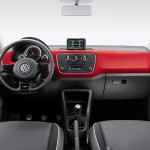 Volkswagen-up-2015-Brasil-red-interior-painel-grande
