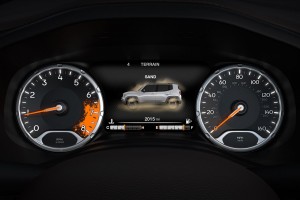 Jeep_Renegade-Limited_03