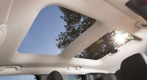 Jeep_Renegade2015_02