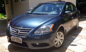 Nissan-Sentra-SL-2014-Brasil