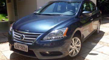 Nissan-Sentra-SL-2014-Brasil