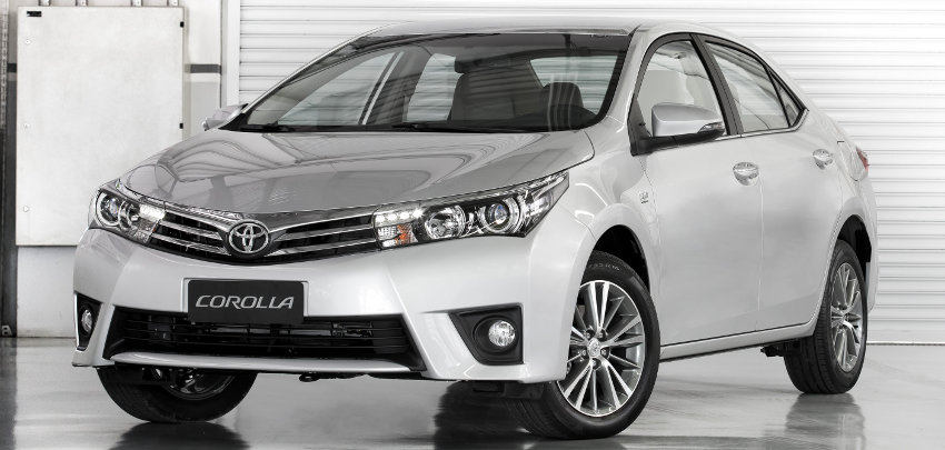 Toyora-Corolla-Altis-Brasil-2015-CVT-Multi-Drive-visual-LED