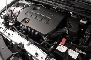 Toyora-Corolla-XEi-Altis-Brasil-2015-CVT-Multi-Drive-motor-2.0