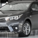 Toyora-Corolla-XEi-Brasil-2015-CVT-Multi-Drive-dianteira