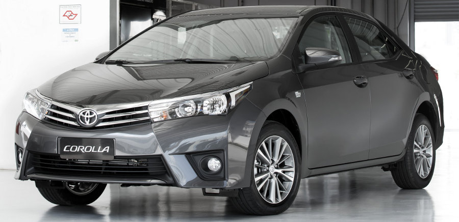 Toyora-Corolla-XEi-Brasil-2015-CVT-Multi-Drive-dianteira