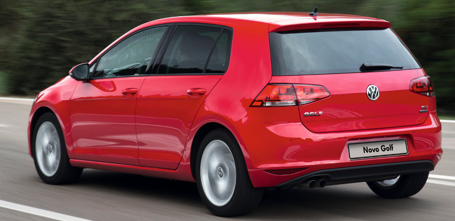 Volkswagen/Divulgação Volkswagen-Golf-Comfortline-Brasil-2014-1.4-turbo
