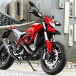 Ducati-Hypermotard-2015-moto