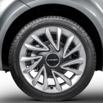 Fiat-Linea-2015-Brasil-Absolute-Dualogic-Plus-roda-17