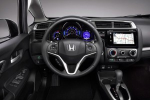 Honda-Fit-2015-Brasil-CVT-interior-painel