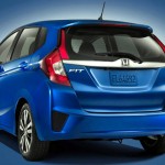 Honda-Fit-EX-2015-CVT-traseira
