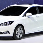 Chevrolet-Novo-Cruze-2015-GM-New-Sedan1