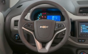 Chevrolet-Spin-LTZ-2014-Brasil-MyLink