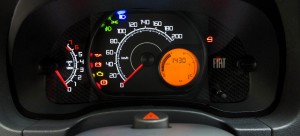 Fiat-Palio-Fire-Way-2015-Brasil-painel