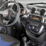 Fiat-Uno-Rua-2014-Brasil-painel