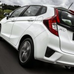Honda-Fit-EX-EXL-Brasil-2015-CVT-traseira-FlexOne