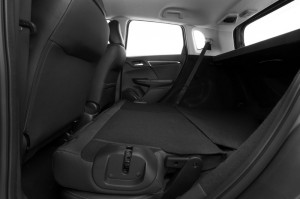 Honda-Fit-LX-EX-EXL-Brasil-2015-CVT-interior-ULTRa-SEAT-porta-malas