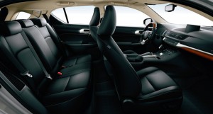 Lexus-CT-200h-2-14-Brasil-Eco-Luxury-interior-painel