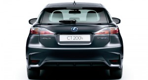 Lexus-CT-200h-2-14-Brasil-Eco-Luxury-traseira