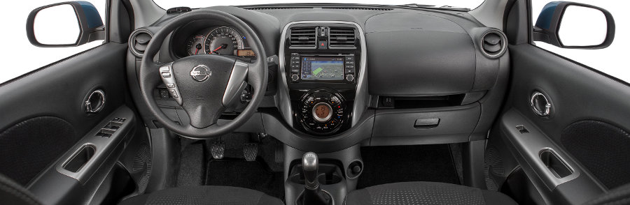 Nissan/Divulgação Nissan-New-March-SL-2015-Brasil-painel