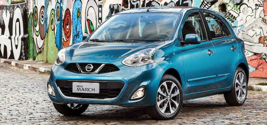 Nissan-New-March-SL-2015-Brasil