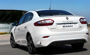 Renault-Fluence-GT-Line-aerofolio