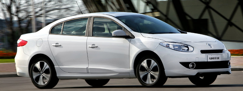 Renault-Fluence-GT-Line-esportivo