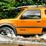 Suzuki-Jimny-4Sport-2015-Brasil-riacho