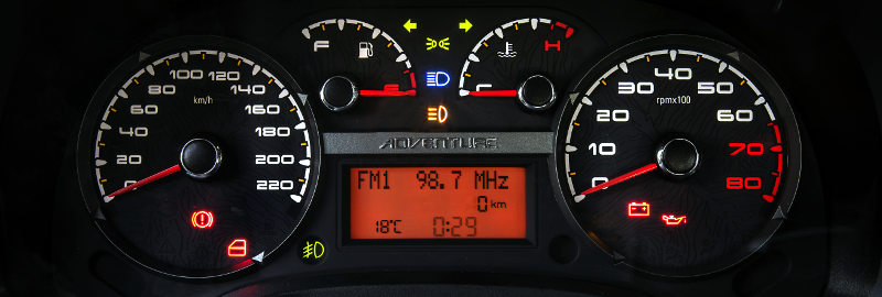 Fiat/Divulgação Fiat-Palio-Weekend-Adventure-2015-Brasil-painel-instrumentos