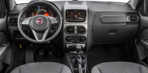Fiat-Palio-Weekend-Attractive-2015-Brasil-painel