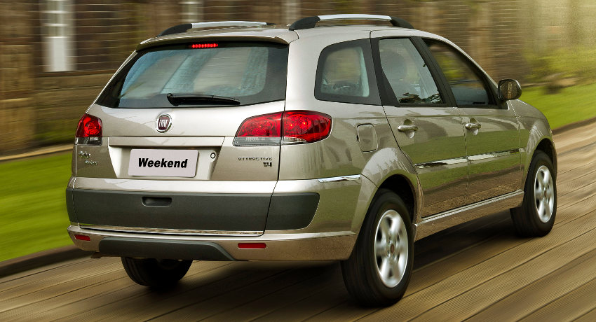 Fiat-Palio-Weekend-Attractive-2015-Brasil
