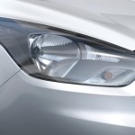 Novo-Ford-Ka-2015-hatch-Brasil-farol