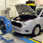 Novo-Ford-Ka-Brasil-hatch-motor-2015-teste