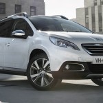 Peugeot-2008-2014-visual-cidade