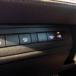 Peugeot-2008-crossover-suv-interior-detalhe-acabamento
