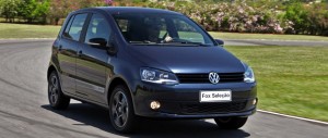 Volkswagen-Fox-Selecao-Copa-do-Mundo-futebol-Brasil-2014