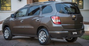 Chevrolet-Spin-LTZ-2015-Brasil-automatico