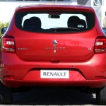 Renault-Sandero-Dynamique-2015-Brasil-nova-traseira
