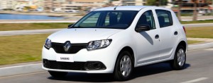 Renault-Sandero-Expression-2015-Brasil-dianteira