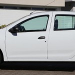 Renault-Sandero-Expression-2015-Brasil-lateral
