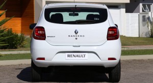 Renault-Sandero-Expression-2015-Brasil-novo